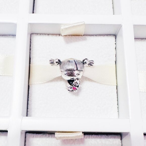 925 Sterling Silver Little Girl With Teddy Bead Charm Bead Fits Pandora Bracelet - Picture 6 of 8